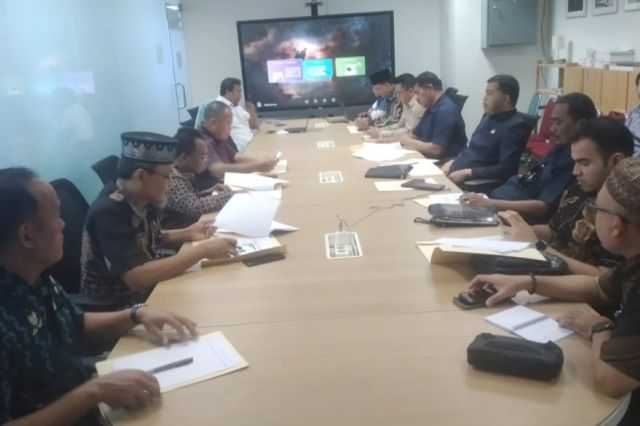 Cari Solusi Penyelesaian Perambahan Kawasan Hutan: Komisi II Konsultasi ke Kementerian Kehutanan