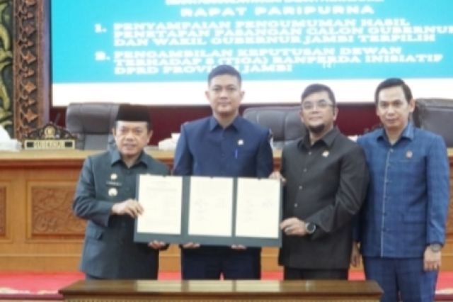 DPRD Provinsi Jambi Setujui Tiga Ranperda Jadi Perda