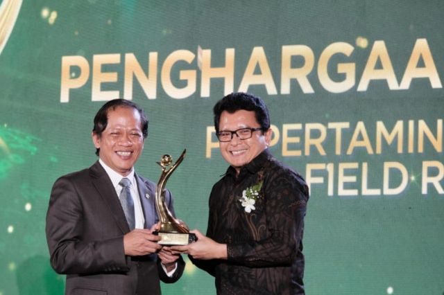 Buktikan Komitmen terhadap Lingkungan dan Masyarakat: PHR Zona 1 Raih PROPER Emas dan PROPER Hijau dari KLHK