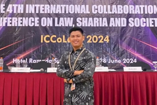 Cetak Sejarah: Ahmad Husairi Jadi Lulusan Perdana UIN Jambi Tanpa Skripsi dengan Predikat Cumlaude