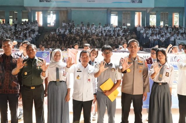 Gubernur Al Haris: Judi Online Dapat Merusak Mental dan Masa Depan Anak Bangsa