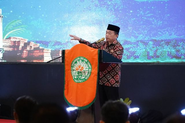 Gubernur Al Haris Upayakan Putus Rantai Produksi CPO Kelapa Sawit
