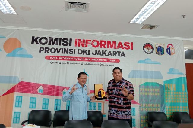 Ketua KI Jambi Kunjungi KI DKI Jakarta: Bahas Monev Keterbukaan Informasi Publik