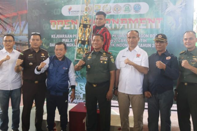 Gubernur Al Haris Apresiasi Pelaksanaan Open Tournanet Danrem Cup 2025