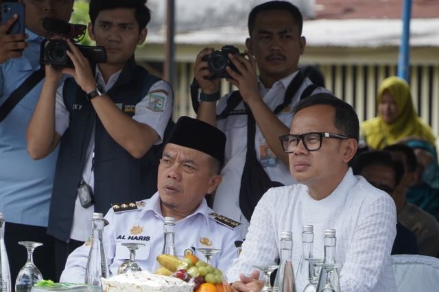 Gubernur Al Haris dan Wamendagri Bima Arya Apresiasi Program Kampung Bahagia
