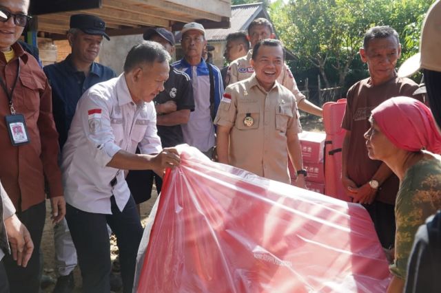 Gubernur Al Haris Tunjukkan Empati untuk Korban Banjir Sarolangun dan Merangin
