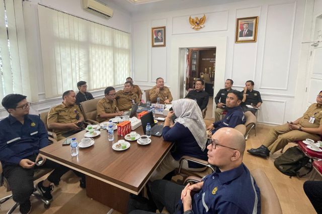 Anggota Komisi XII DPR RI Elpisina Bahas Jalan Khusus Batubara Hingga Elektrifikasi Desa