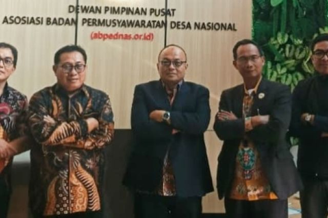 SMSI dan ABPEDNAS Jajaki Kolaborasi Nasional untuk Penguatan Desa dan Publikasi Program Strategis