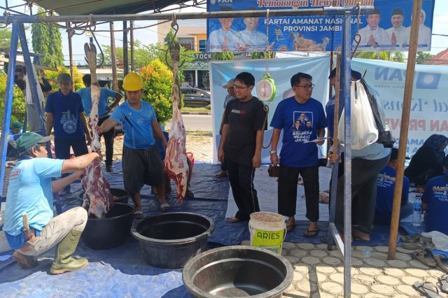 DPW PAN Jambi Kurban 5 Sapi dan 5 Kambing di Idul Adha 1447 H