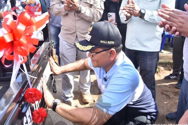 Wujudkan Lingkungan Bersih Kampung Bahagia: Wali Kota Maulana Launching 18 Bentor OPBM di Lingkar Selatan