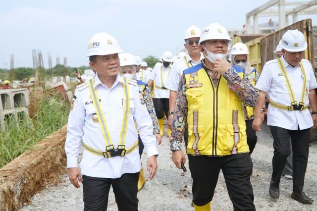 Gubernur Al Haris Tinjau Pembangunan Sekolah Rakyat di Tanjab Timur: Minta Proyek Dipercepat Demi Sambut Siswa Baru