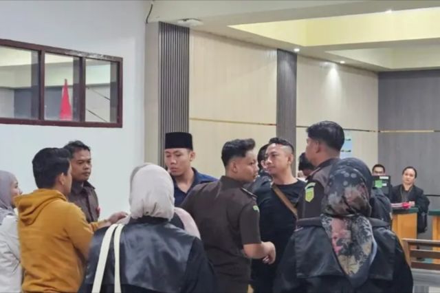 Modus Licik Alung Selundupkan 58 Kg Sabu: Gunakan Mobil Pengintai Hingga Koper Samaran