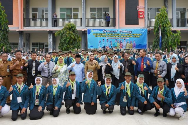 Gubernur Al Haris Buka PKKMB Poltekkes Kemenkes Jambi 2026: Tekankan Pentingnya Mutu SDM Kesehatan