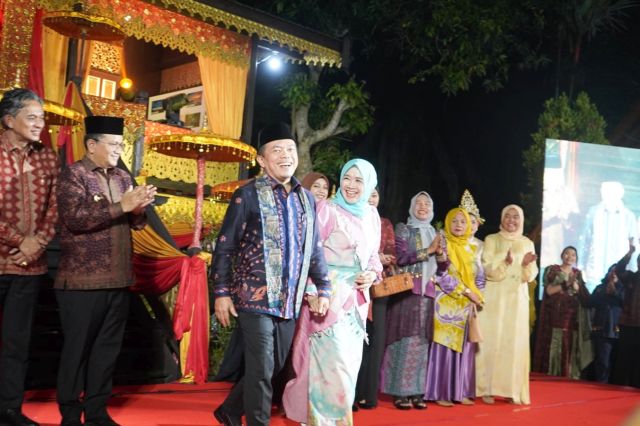 Festival Jambi Elok Nian 2026 Resmi Dibuka: Gubernur Al Haris Dorong UMKM dan Budaya Lokal Jadi Motor Ekonomi
