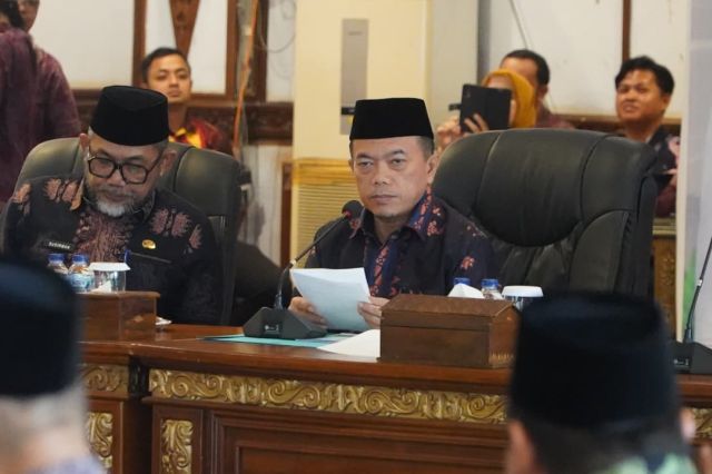 Gubernur Al Haris Dorong Birokrasi Jambi Berbenah Lewat Evaluasi SAKIP 2025