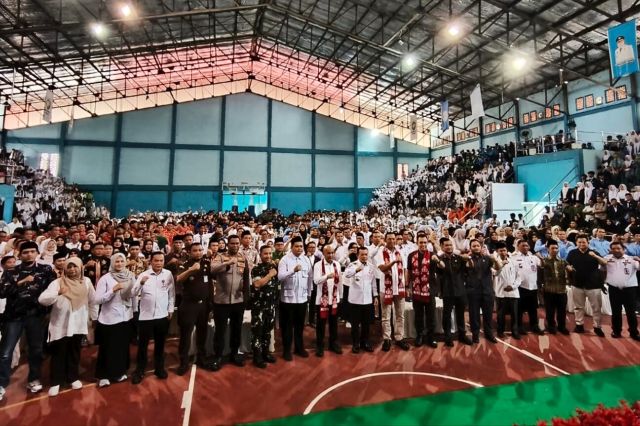 Ribuan Pelajar Bungo Padati Deklarasi Akbar IRET: Gubernur Al Haris Sentil Bahaya Judi Online dan Radikalisme