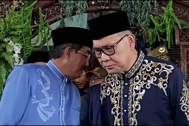 Sinyal Kuat Duet di Pilgub Jambi: Fasha dan Anwar Sadat Pamer Keakraban di HUT Tanjab Barat