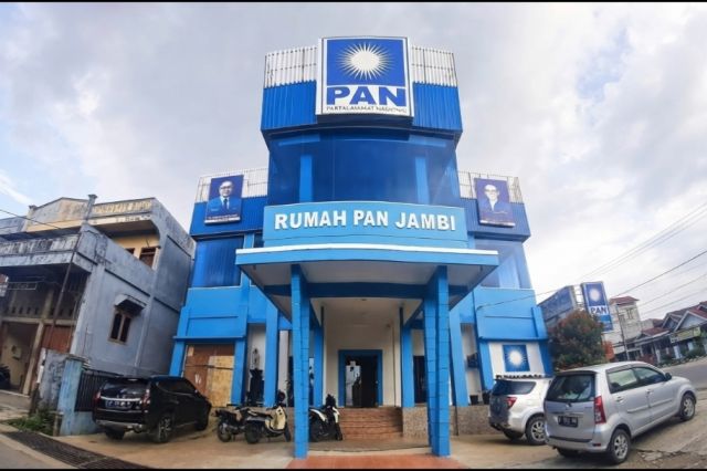 Semarakkan HUT ke-81 RI dan Milad ke-28 PAN: DPW PAN Jambi Gelar Upacara Hingga Santunan Anak Yatim