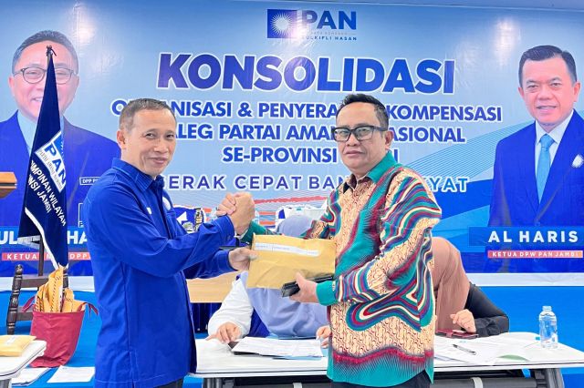 PAN Jambi Perkuat Barisan: Serahkan Kompensasi untuk Caleg Non-Seat Pemilu 2024