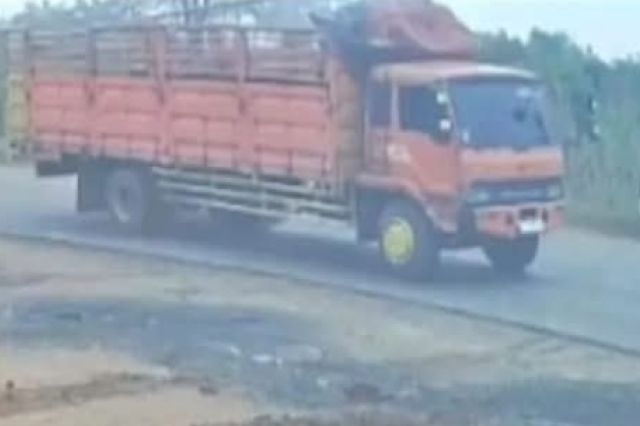 Keluarga Korban Tabrak Lari di Batanghari Desak Polisi Tangkap Pelaku yang Terekam CCTV