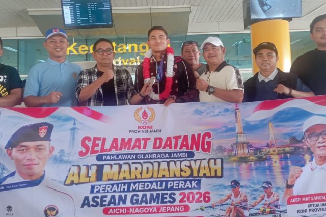 Sabet Perak Asian Games 2026: Atlet Dayung Asal Jambi Letda M. Ali Mardiansyah Disambut Hangat di Kampung Halaman