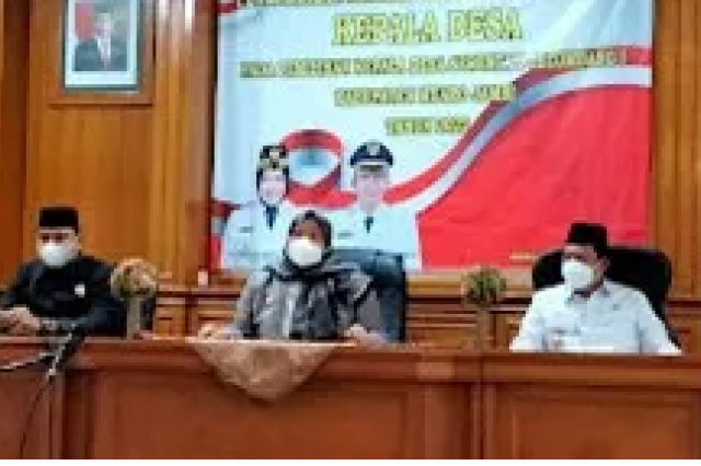 Ketua DPRD Muaro Jambi Hadiri Pelantikan Kades Terpilih