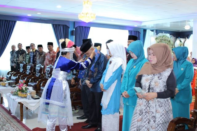 Bupati Adirozal Hadiri Pelantikan dan Pengukuhan TP PKK dan Bunda PAUD