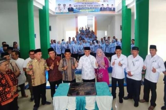 Bupati Adirozal Resmikan Gedung Baru Perumda Tirta Sakti