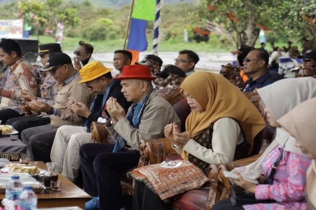 Taman Wisata Maro Alam Sungai Keluang Desa Sungai Rumpun Diresmikan Bupati Adirozal