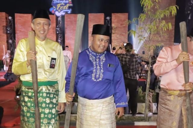 Sekda Agus Sanusi Hadiri Festival Batanghari Kharisma Event Nusantara