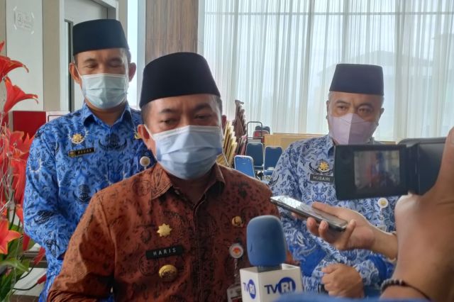 Gubernur Al Haris: Staf Ahli Bukan Jabatan Buangan