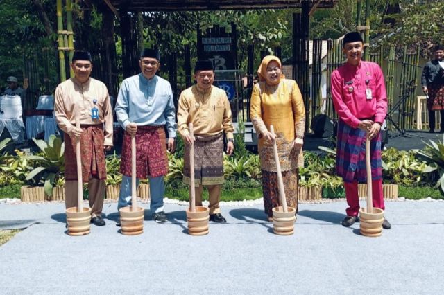 Hadiri Kenduri Budayo 2023: Gubernur Al Haris Resmikan Pasar Kebun Karet