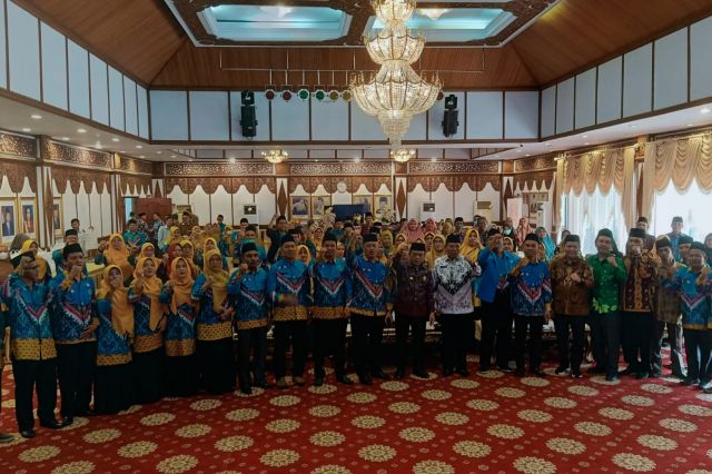 Lantik PW PGMNI Provinsi Jambi, Gubernur Al Haris Janji Perjuangkan Hak-hak Guru Madrasah