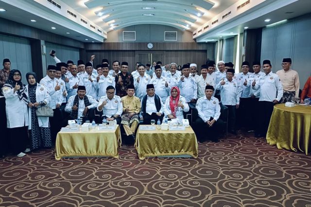 Hadir di Tengah Keluarga Minang Jambi: Gubernur Al Haris Buka Muswil ke-2 DPW IKM Jambi