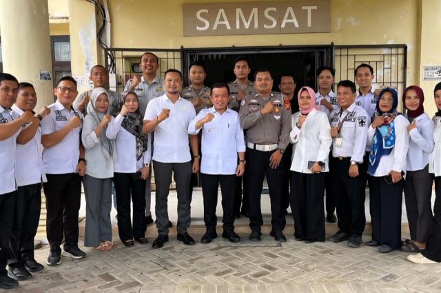 Gubernur Al Haris Sidak Samsat Tebo: Instruksikan Perbaikan Fasilitas Rusak Demi Kenyamanan Warga
