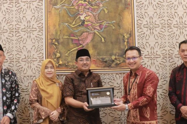 Pemkab Tanjab Barat Lakukan Penandatanganan Adendum dengan PT BRI Tbk Cabang Kuala Tungkal