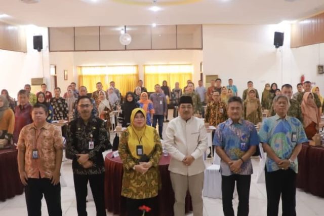 Bupati Anwar Sadat Buka Coaching Clinic Bagi APIP