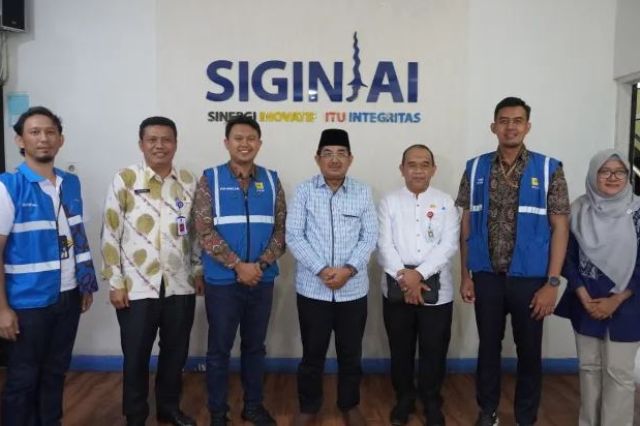 Bupati Anwar Sadat Koordinasikan Permasalahan Listrik Wilayah Ulu di Kantor PLN UP3 Jambi