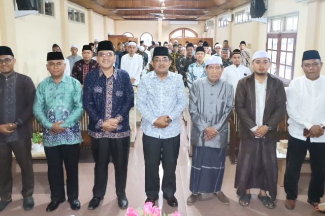 Bupati Anwar Sadat Buka Secara Resmi Pelatihan Imam dan Khatib MUI Tanjab Barat