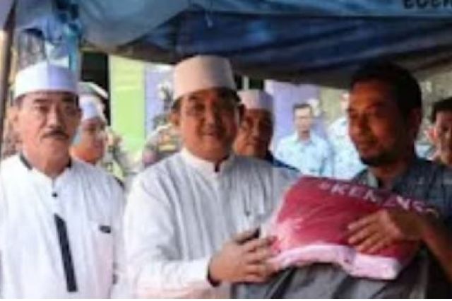 Bupati Anwar Sadat Tinjau Lokasi Kebakaran di Kecamatan Tungkal Ilir