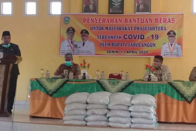 2.151 KK di Kecamatan Sarolangun Terdampak Corona Terima Bantuan dari Pemkab