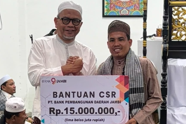 Lewat Subuh Keliling: Bank Jambi Salurkan CSR untuk Masjid Baitul Mustofa