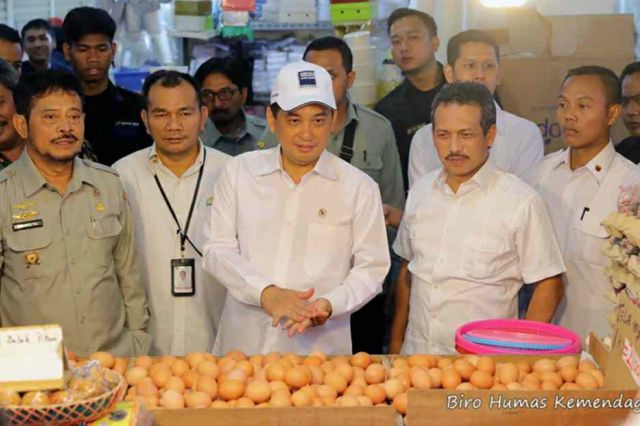 Pemerintah Pastikan Harga dan Pasokan Bahan Pokok Terkendali