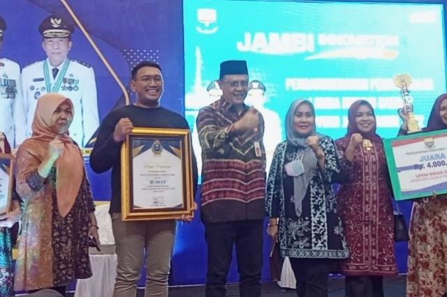 Disdik Raih Juara Pertama JIW OPD di Lingkup Pemprov Jambi Kategori Sangat Inovatif