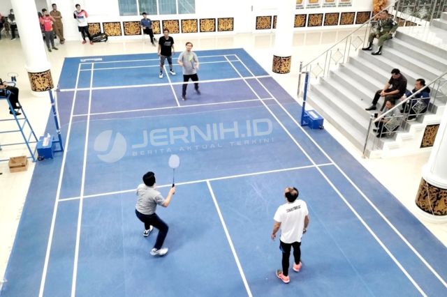 Peringati HUT ke-66 Provinsi Jambi: DPRD Gelar Turnamen Bulu Tangkis Antar OPD