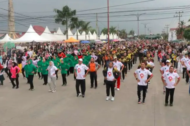 Wabup Hairan Ikuti Senam Bersama Haornas ke-40 dan HUT TNI ke-78