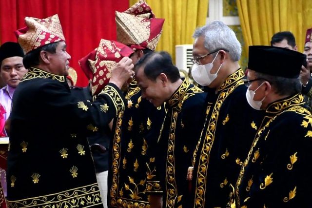 Elan Suherlan Resmi Jadi Datuk Jambi