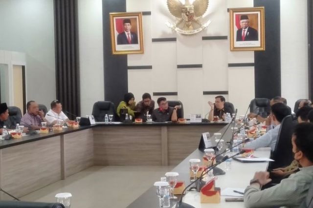 Komisi III DPRD Provinsi Jambi Desak Pihak Eksekutif Yakinkan Dewan Soal Pemilihan Lokasi Stadion