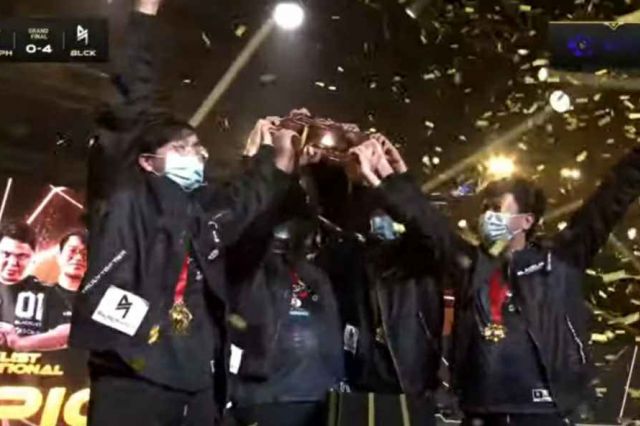 Blacklist International Juara M3 Mobile Legends