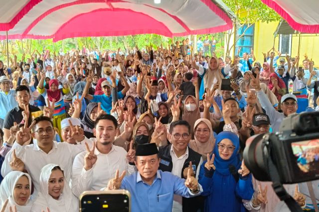 Warga Nipah Panjang dan Rantau Rasau Tanjab Timur Padati Pertemuan dengan Al Haris